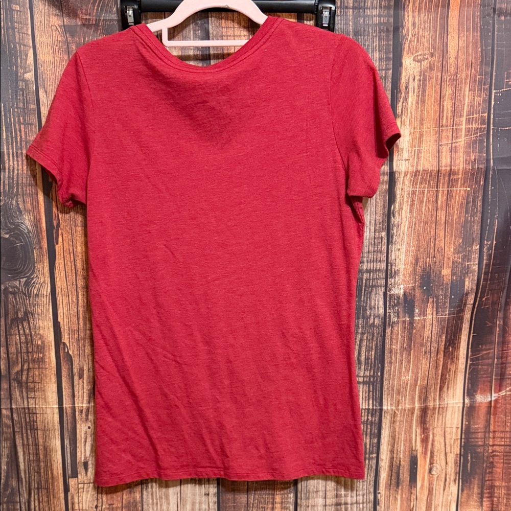 Nike Red Women's V-Neck St. Louis Cardinals Logo Tee - Picture 2 of 3
